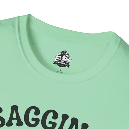 Funny Unisex T-Shirt - 'Sagging But Still Gagging' - Casual Humor Tee