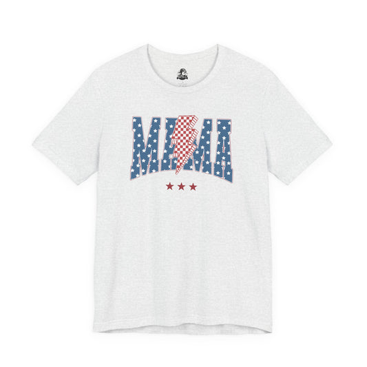 Comfy Women's Graphic tee - Mama -Stars & stripes -lightning bolt